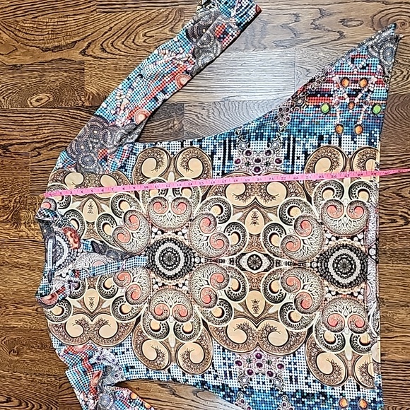 Mesmerize Asymmetrical Boho Print Top - Picture 9 of 11